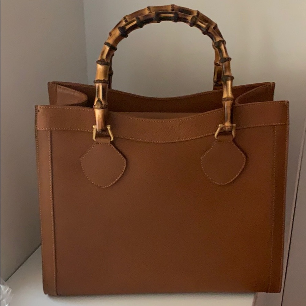 Authentic like new Gucci bag